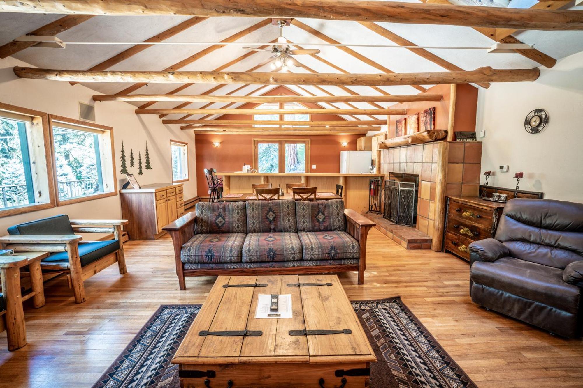 Colorado Bear Creek Cabins エバーグリーン 部屋 写真